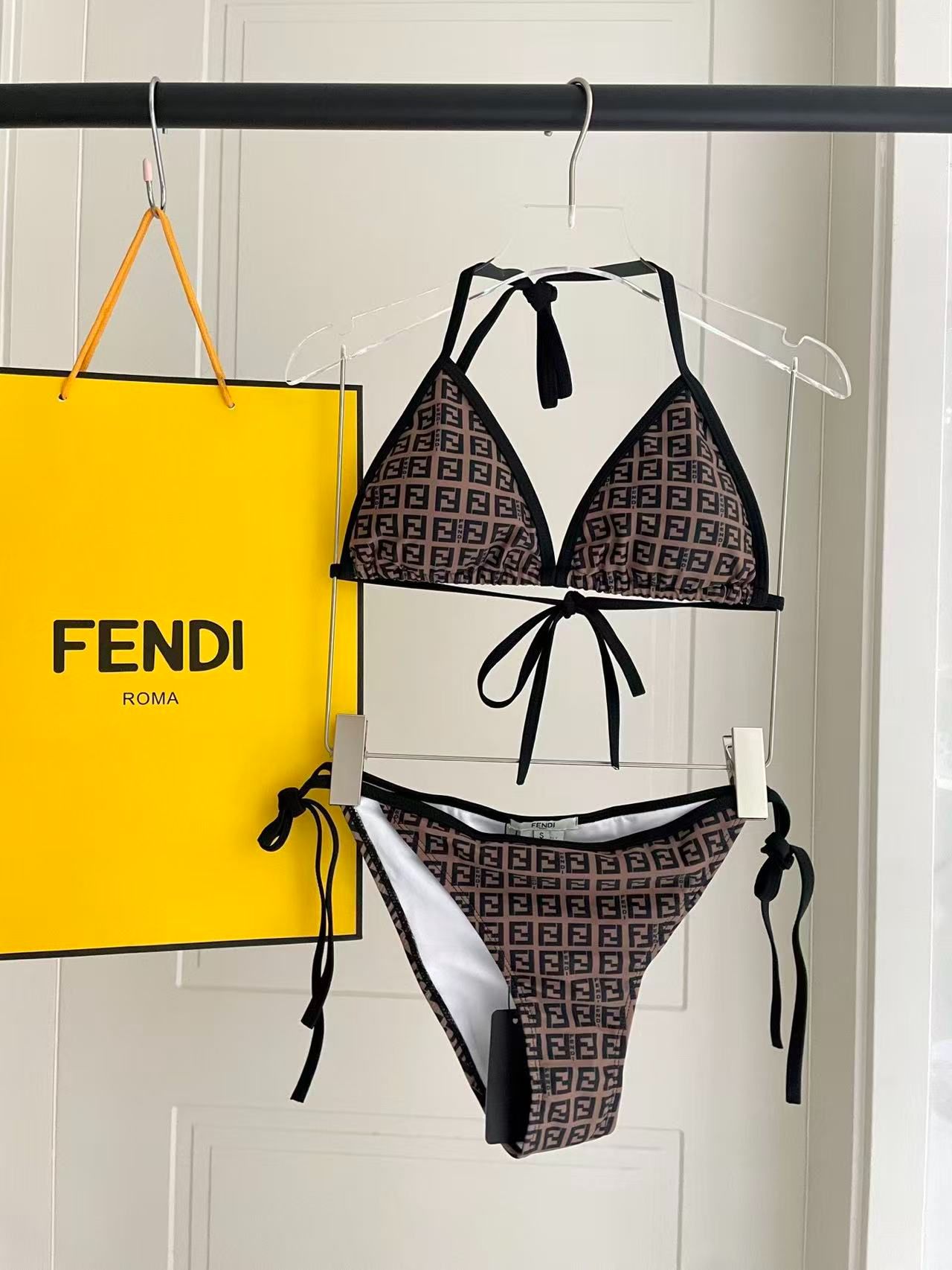 Bikini a Triangolo con Motivo Logo FF Marrone Classico