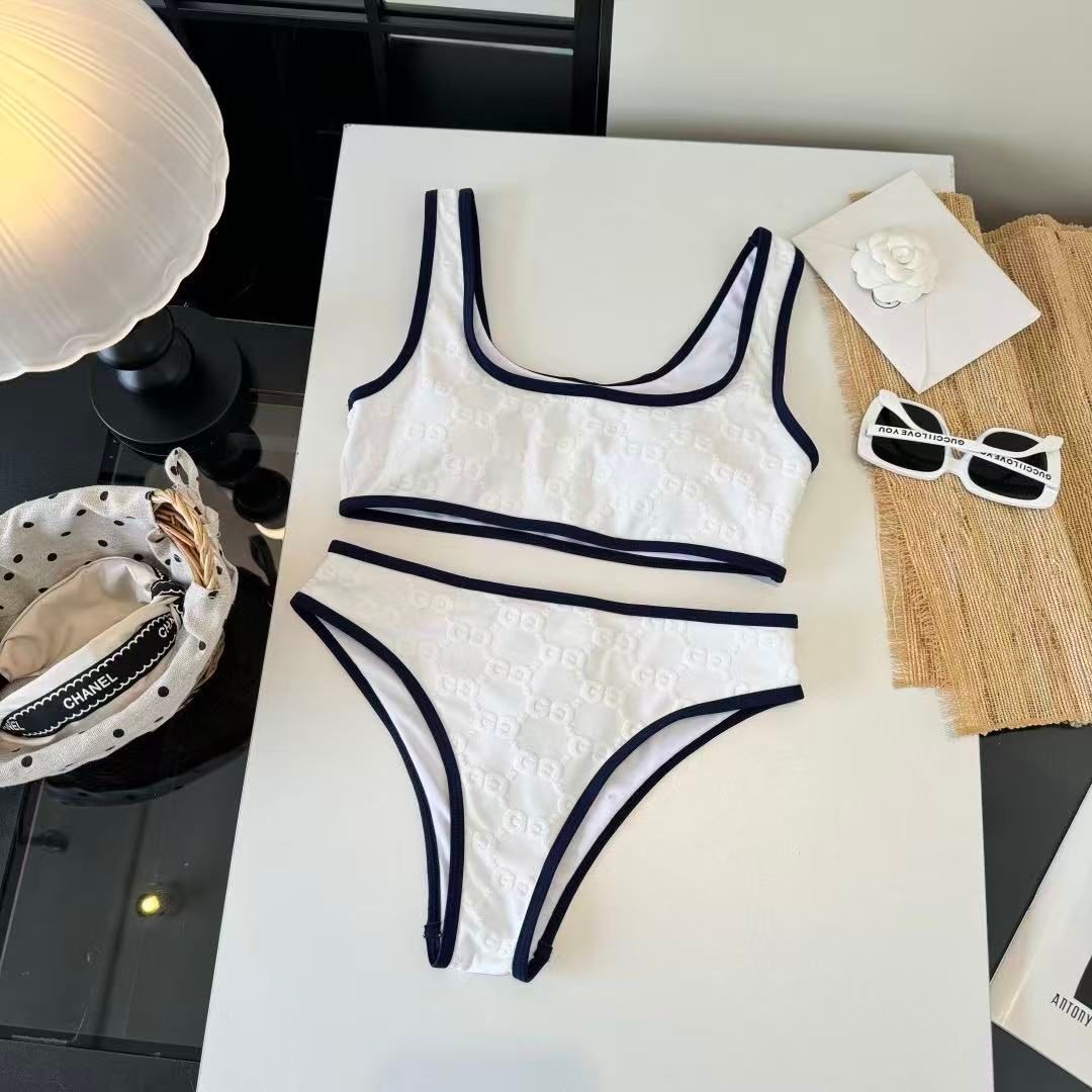 Costume da Bagno Bikini Sportivo Monogram GG Bianco