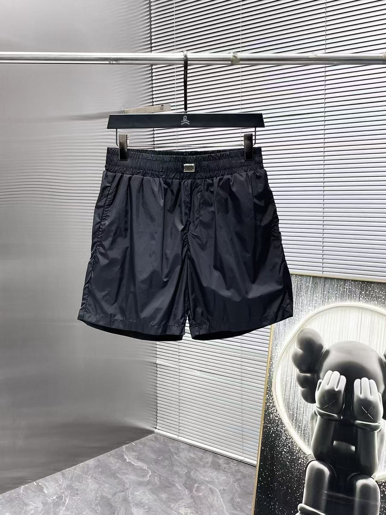 Costume da bagno con con Placchetta Signature Nero