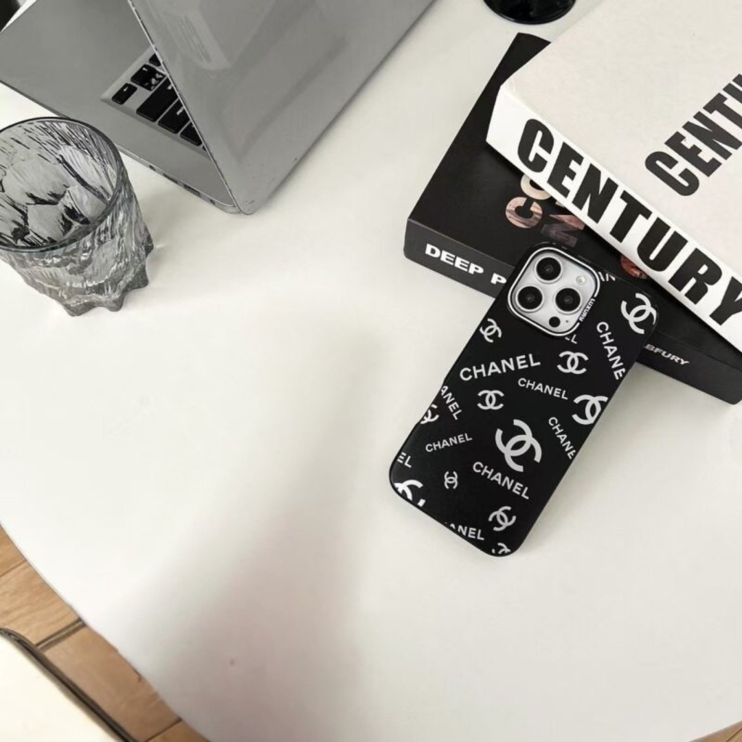 Iphone 16 Pro Max black case