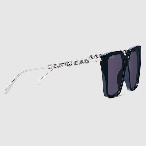 Black square sunglasses