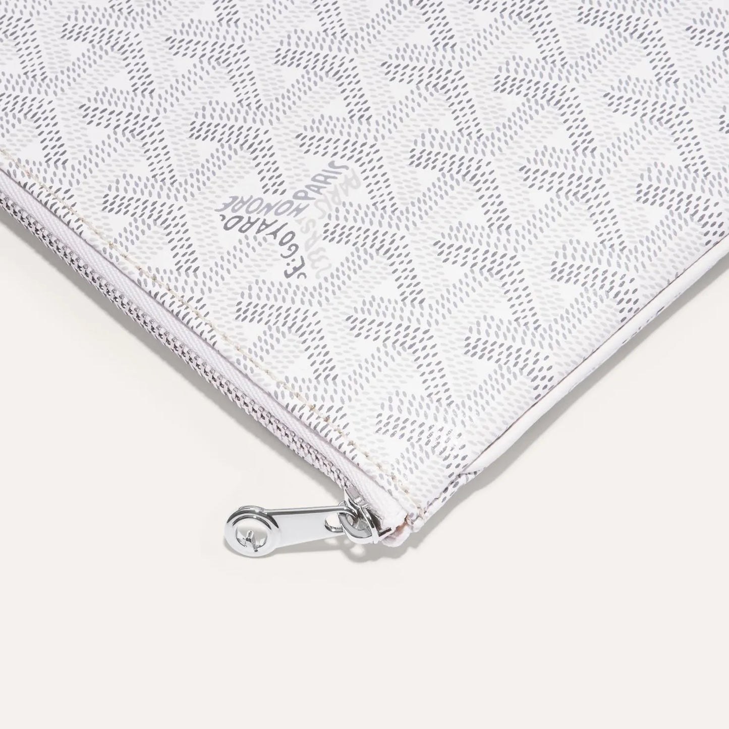 Sénat MM Pouch White