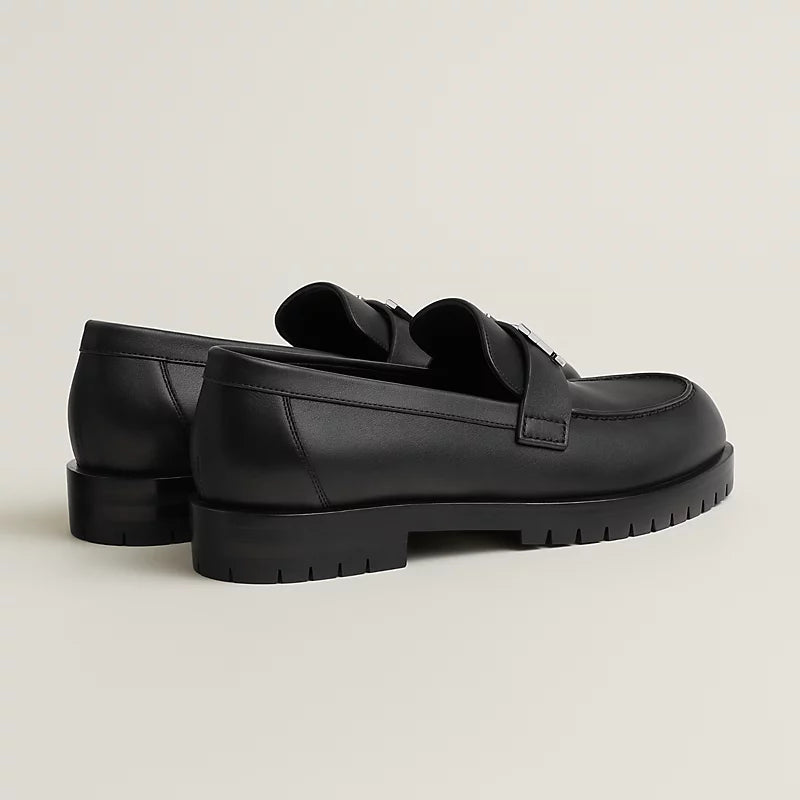 Faubourg black leather loafers