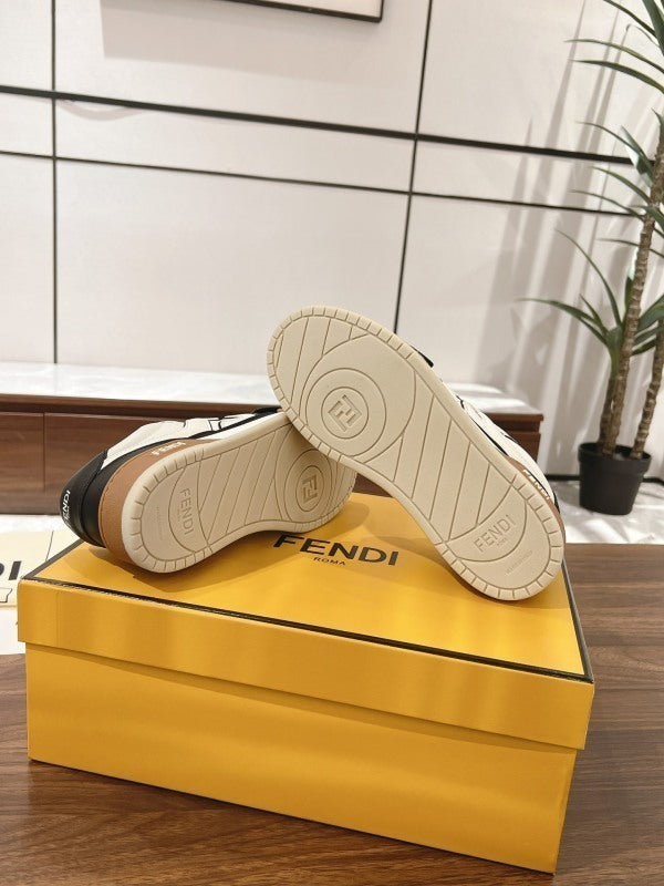 Match Low Top Sneakers in Black/White Leather