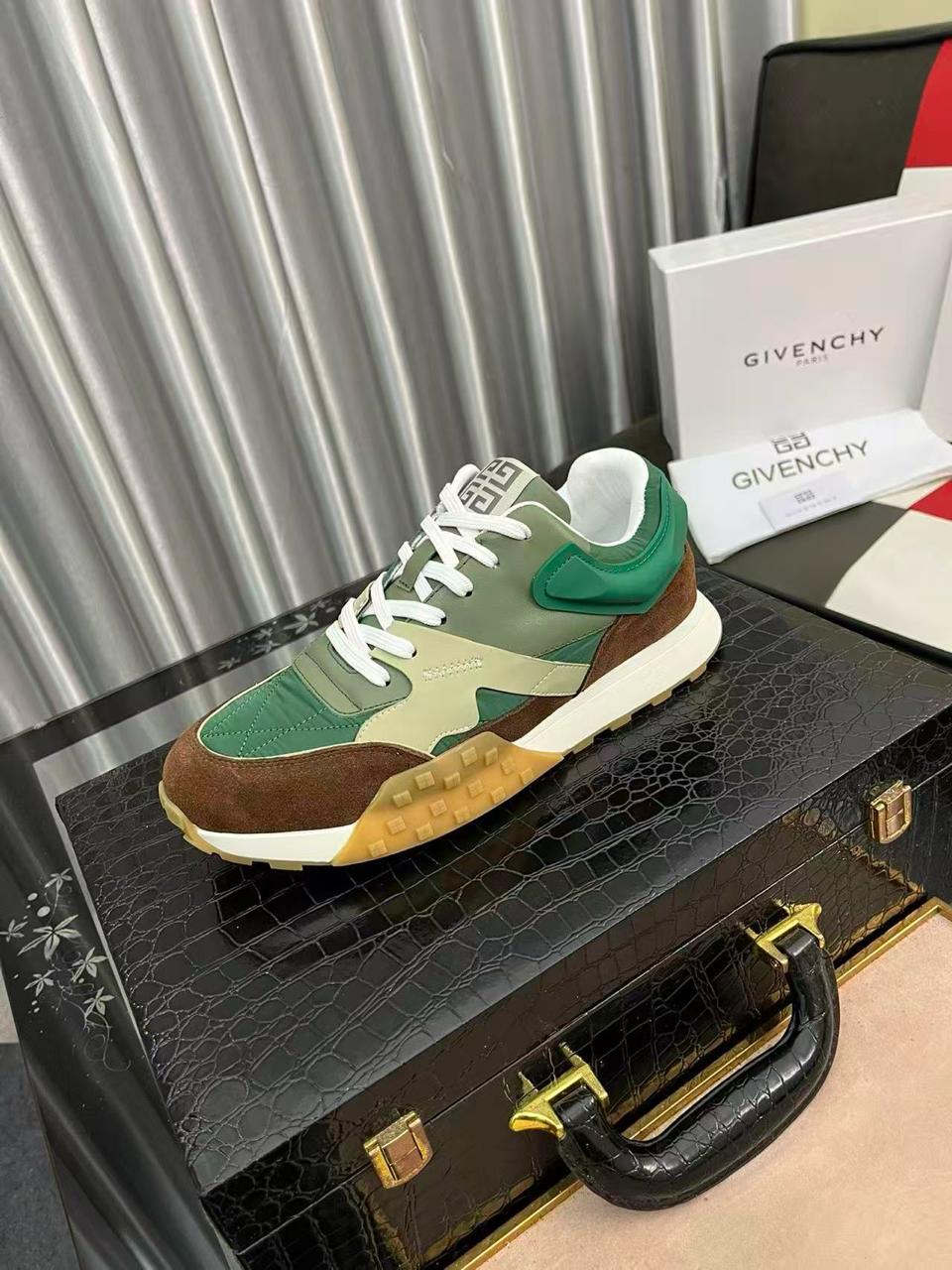 Sneakers G-Move in pelle e suede Verde