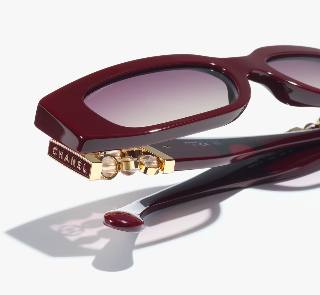 Occhiali ovali da sole Borgogna