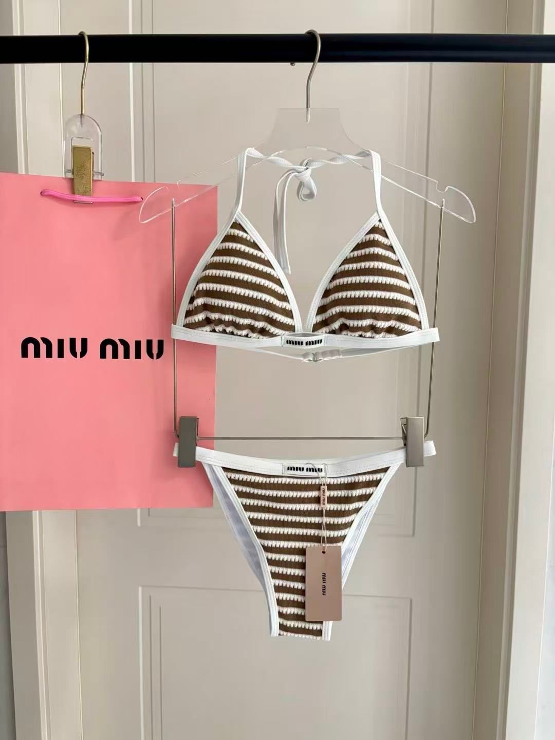 Bikini Set Triangolo Righe Terra