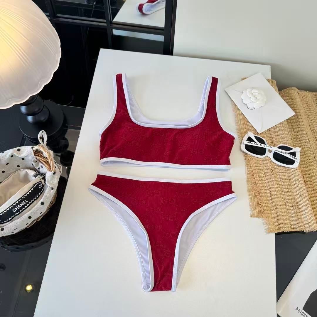 Costume da Bagno Bikini Sportivo Monogram GG Rosso