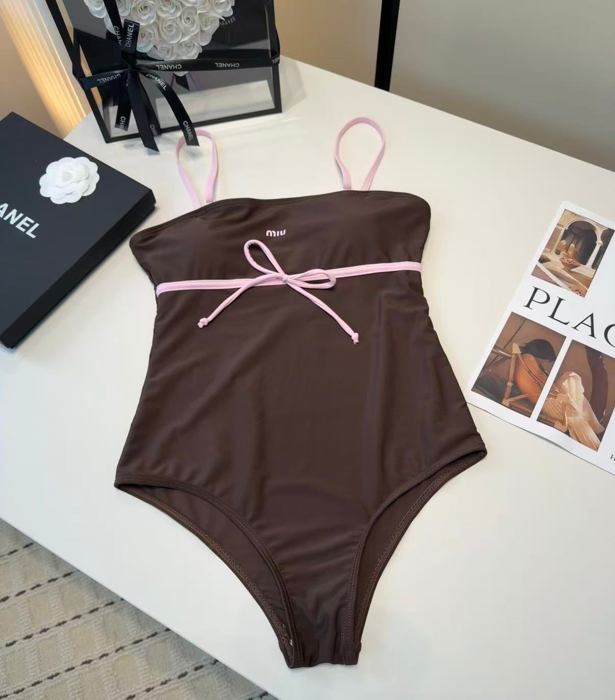 Costume Intero Fiocco Velluto Marrone