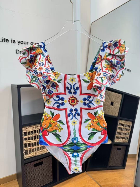 Costume Intero con Dettaglio Balze e Stampa Stile Maiolica