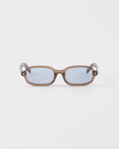 Sonnenbrille mit ikonischer Metallplakette und Cristal Ultraviolet Gläsern
