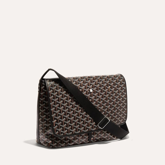 Capetien MM Messenger Bag Black