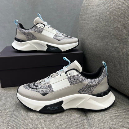 True Act Low Top Sneaker In Mesh Gray