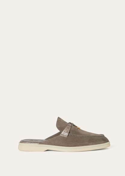 Babouche Charms Walk in pelle scamosciata grigia