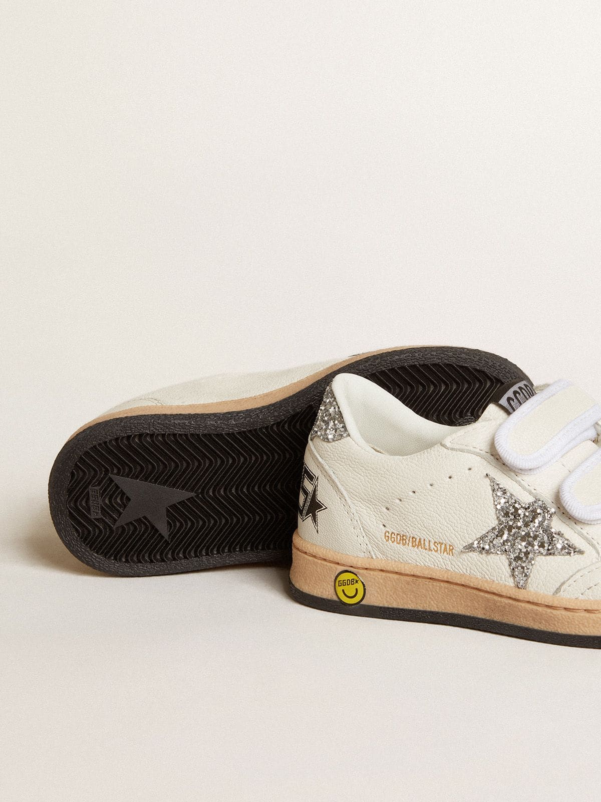 Young in nappa con stella e talloncino in glitter argento