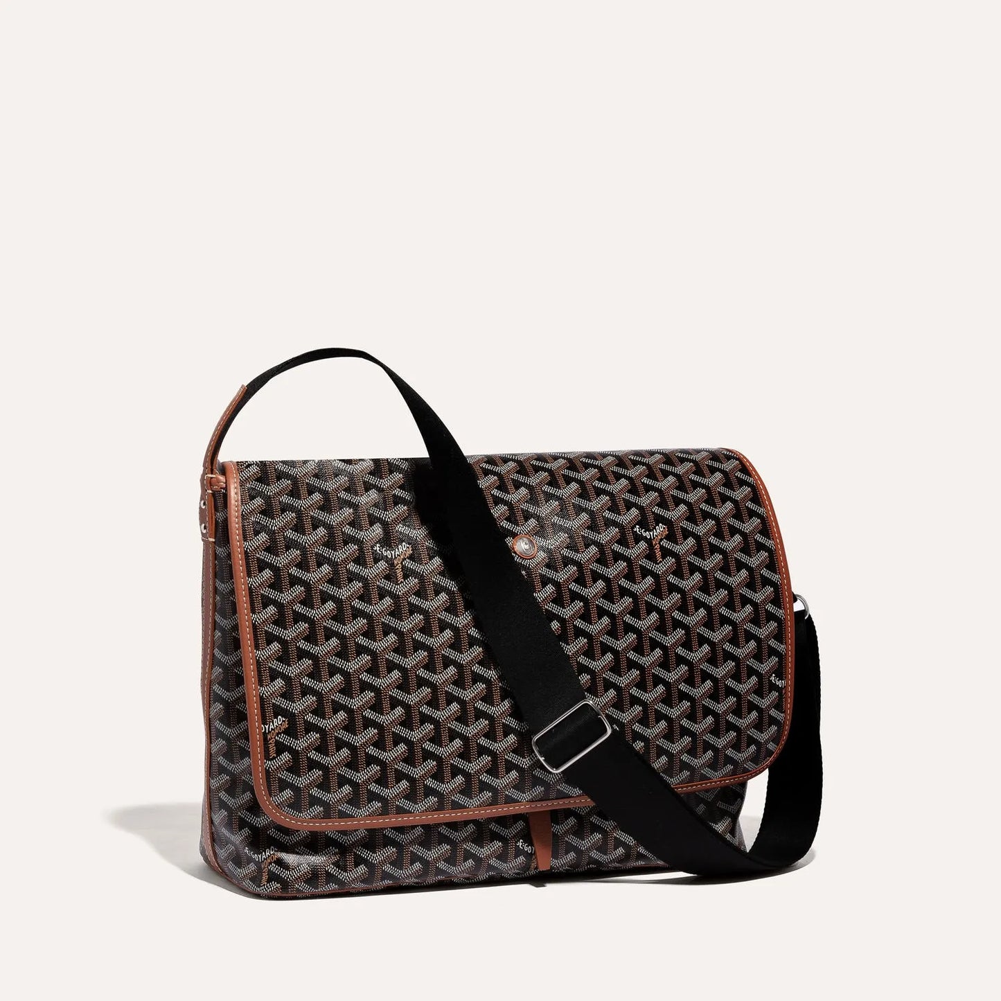 Capetien MM Messenger Bag Black & Tan