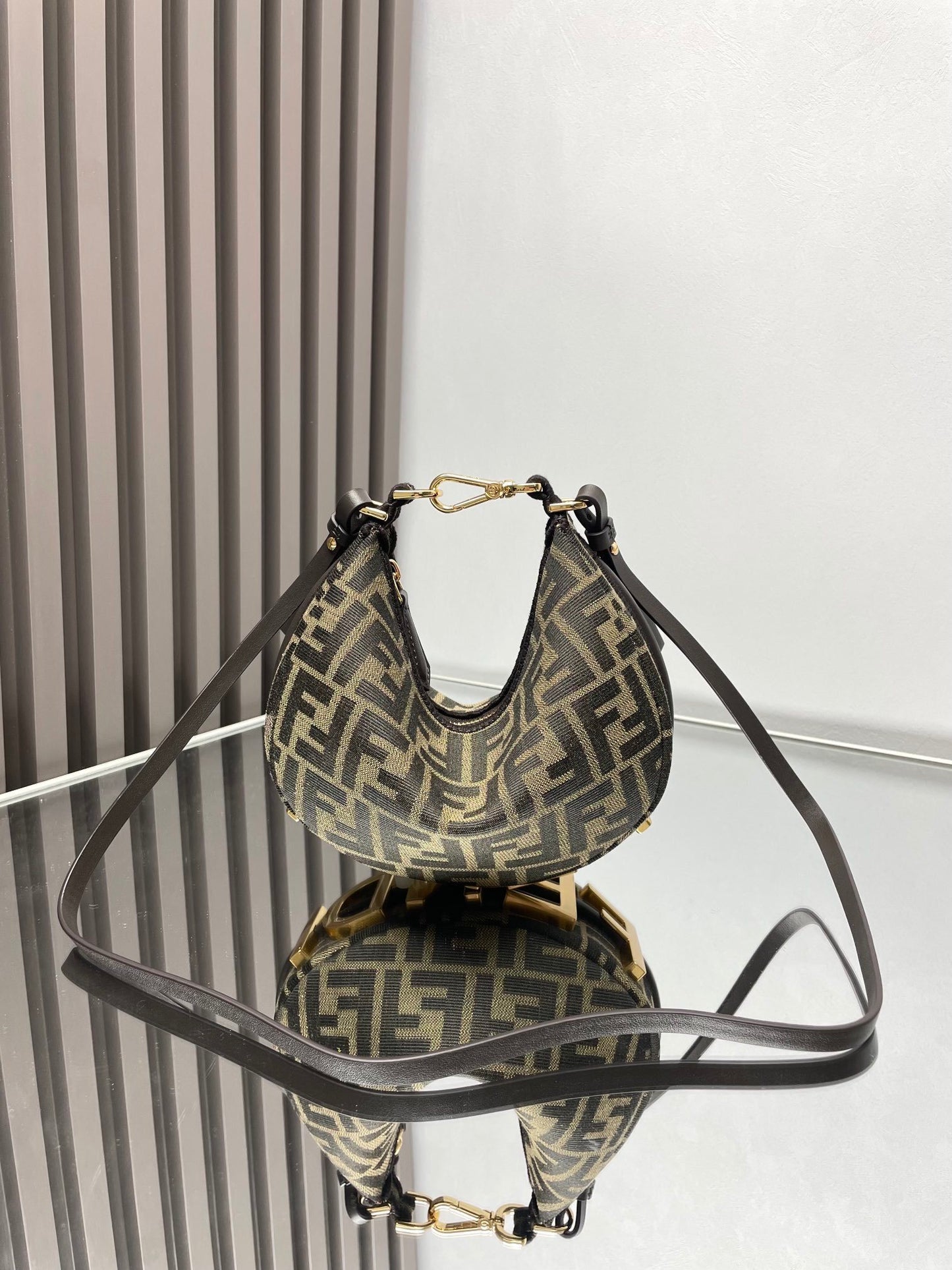 Mini borsa in tessuto jacquard FF marrone