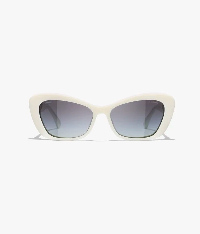 Occhiali da sole Cat Eye in acetato e vetro bianco perla con lenti grigie sfumate
