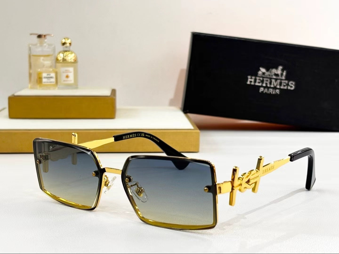 Sunglasses 9716 Black/Gold Blue Lenses