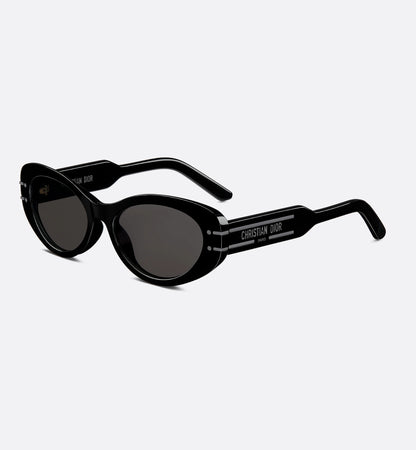 Women's Signature B8U black oval sunglasses