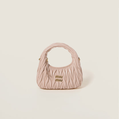 Small Wander hobo bag in cipria matelassé nappa