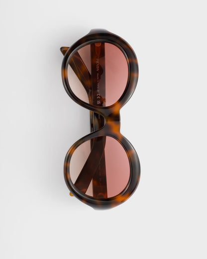 Round Sunglasses with Powder Gradient Lenses