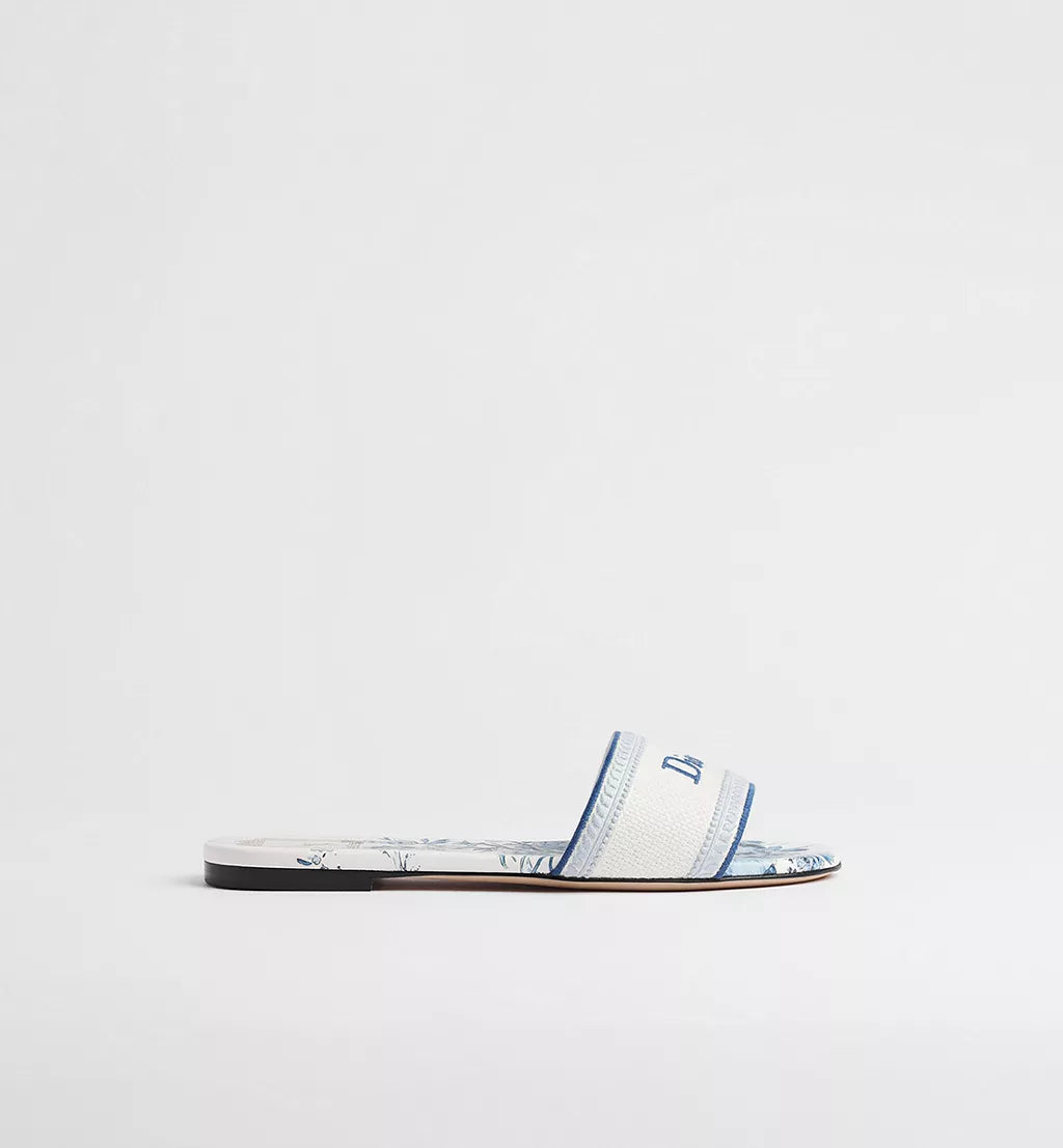 Dway Dioriviera Slide with white and blue Toile de Jouy Floral Garden motif
