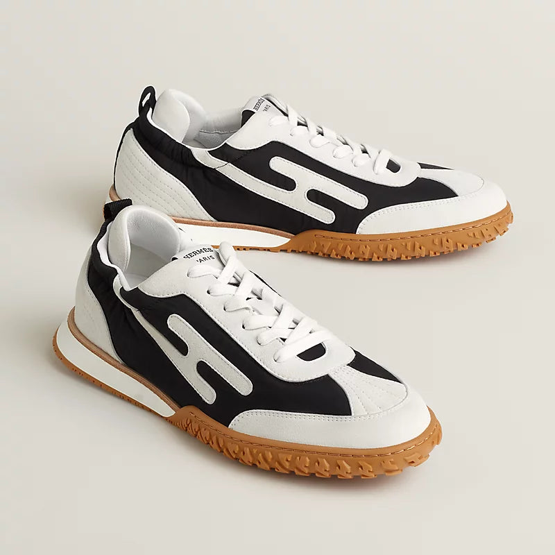 Black / white Jet sneaker