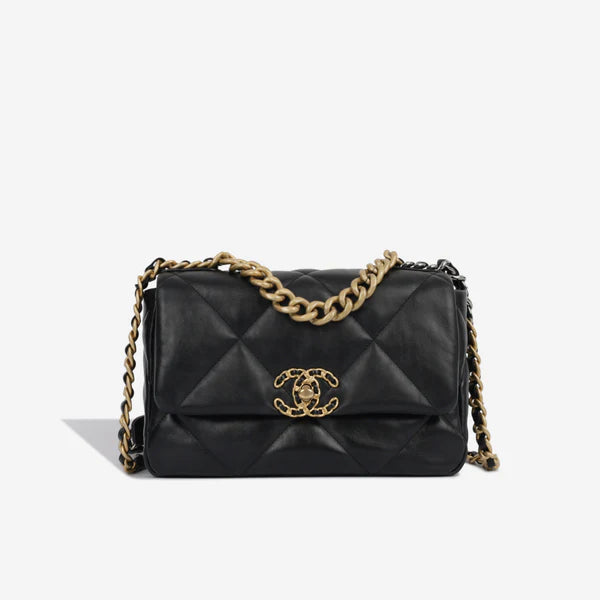 19 Small Flap Bag Black