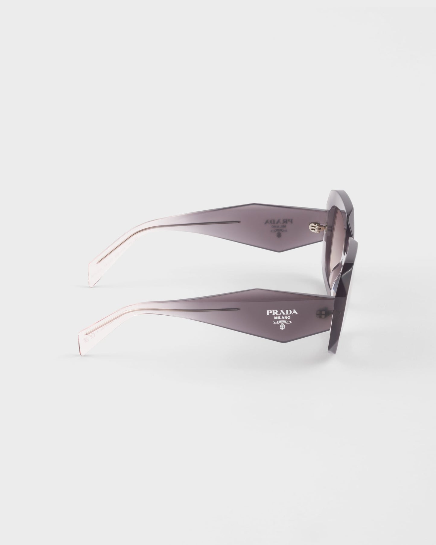 PP Symbole Sunglasses with Anthracite Lenses