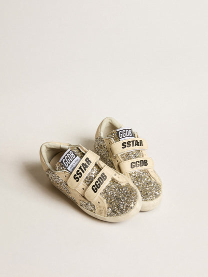 Old School Young in glitter platino con stella e talloncino in pelle