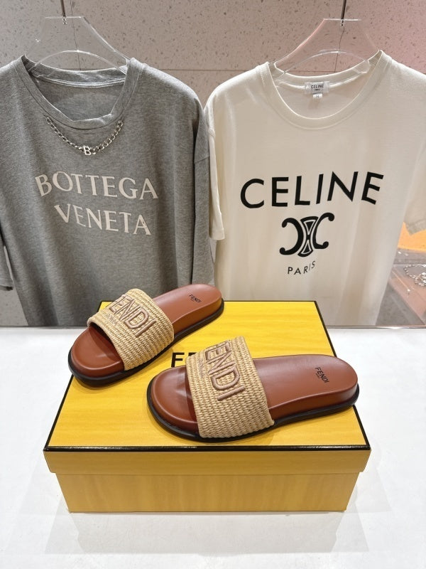 Sunshine FF raffia sandals in beige