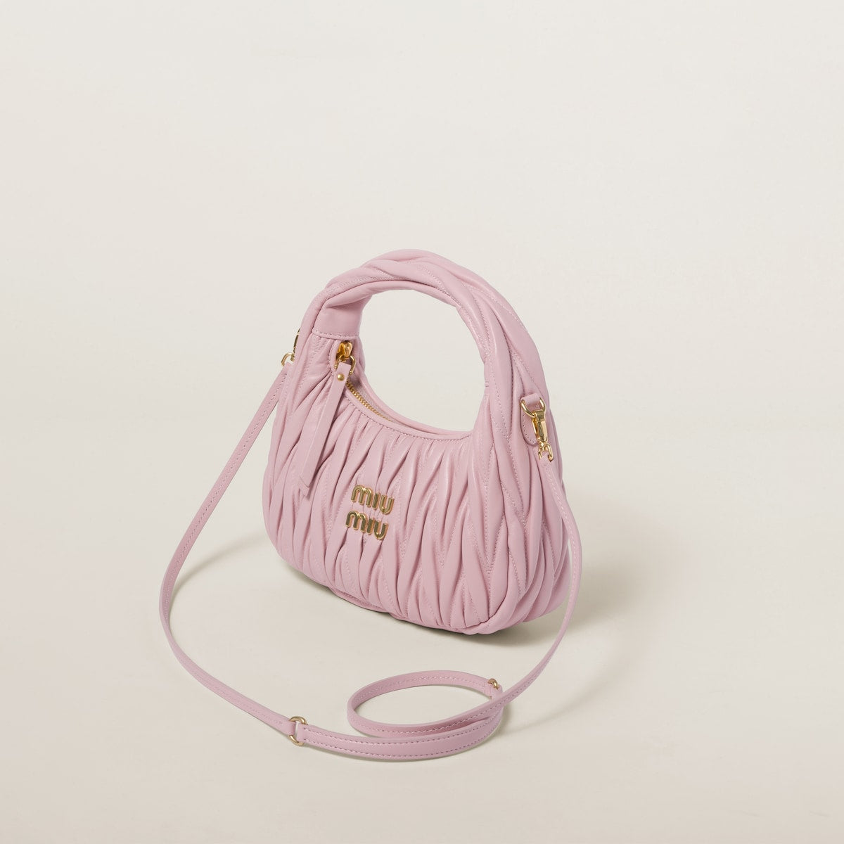 Small Wander hobo bag in pink matelassé nappa leather