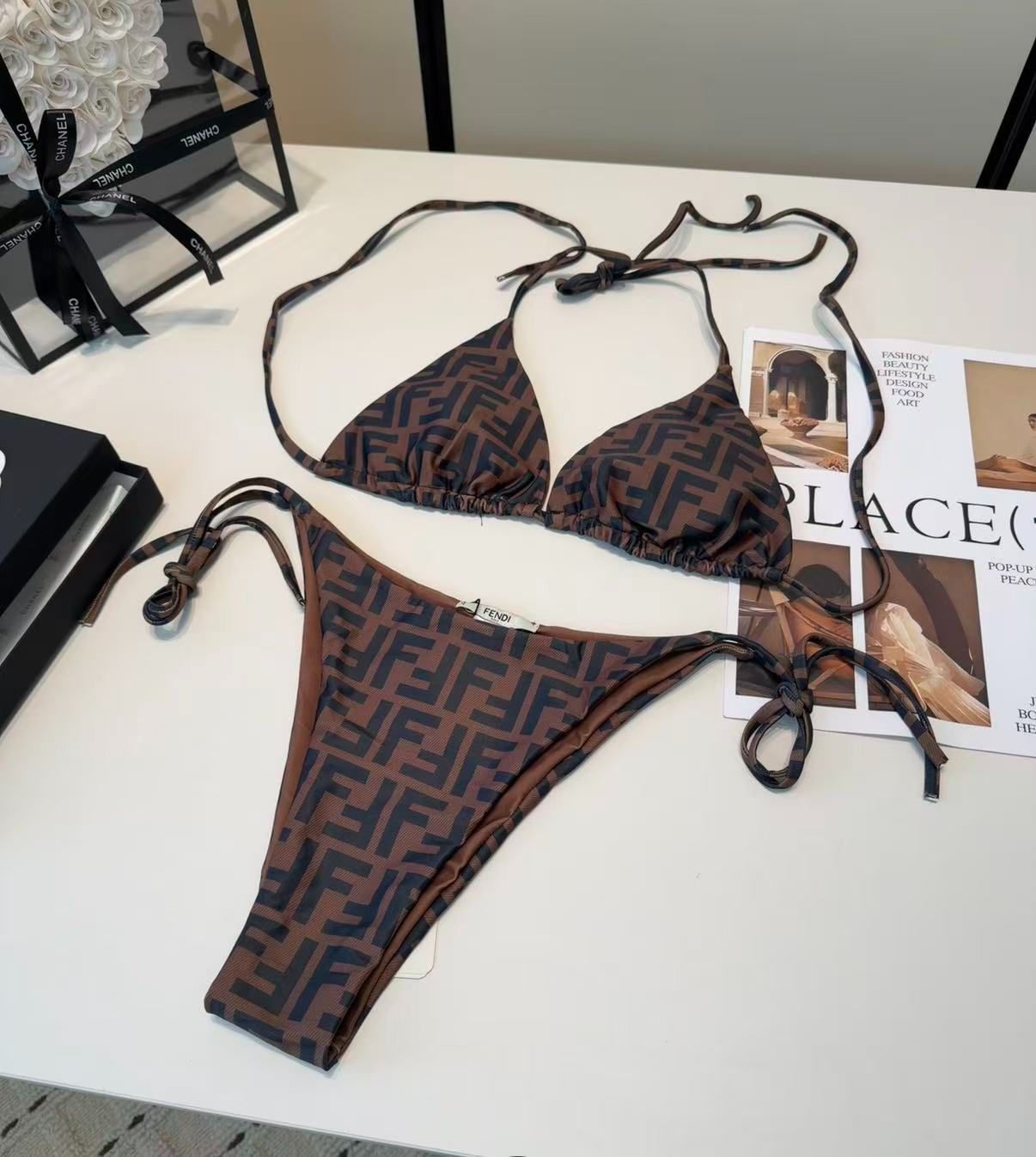 Bikini a Triangolo con Motivo Logo FF Classico