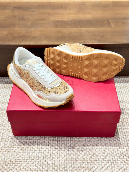 Lacerunner suede-trimmed Gold