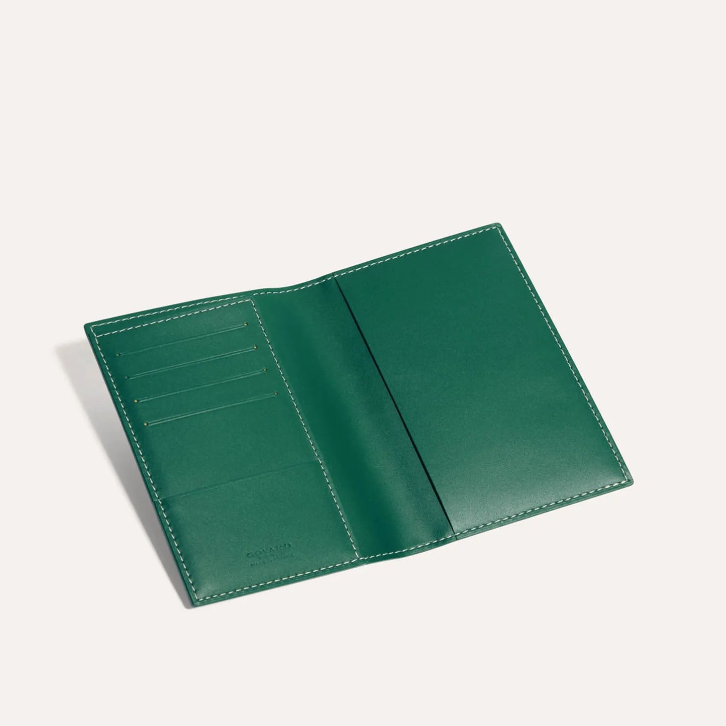 Grenelle Passport Cover Green