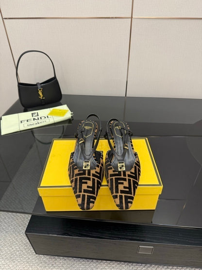 Colibrì Lite FF jacquard slingback pumps