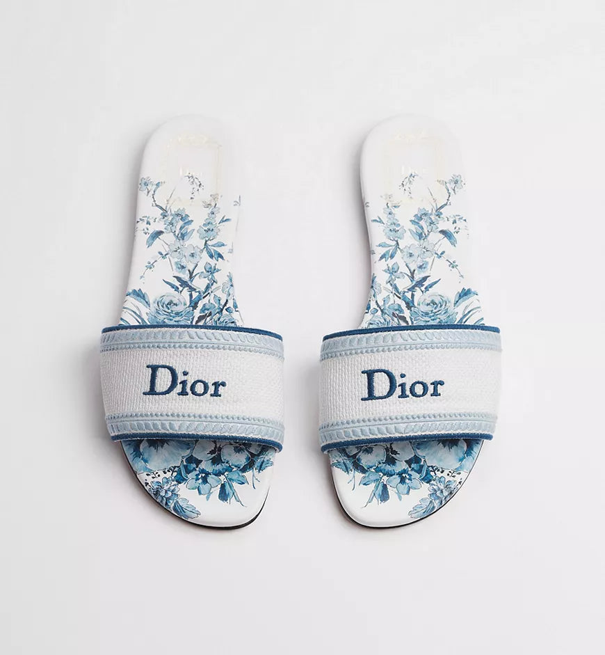 Dway Dioriviera Slide with white and blue Toile de Jouy Floral Garden motif