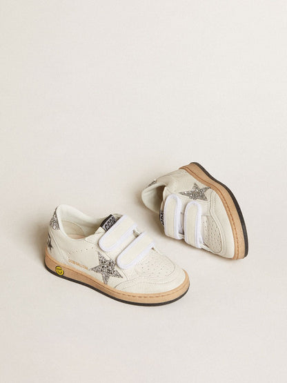 Young in nappa con stella e talloncino in glitter argento