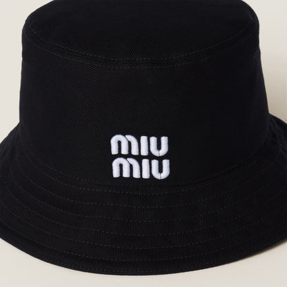 Black/White drill bucket hat