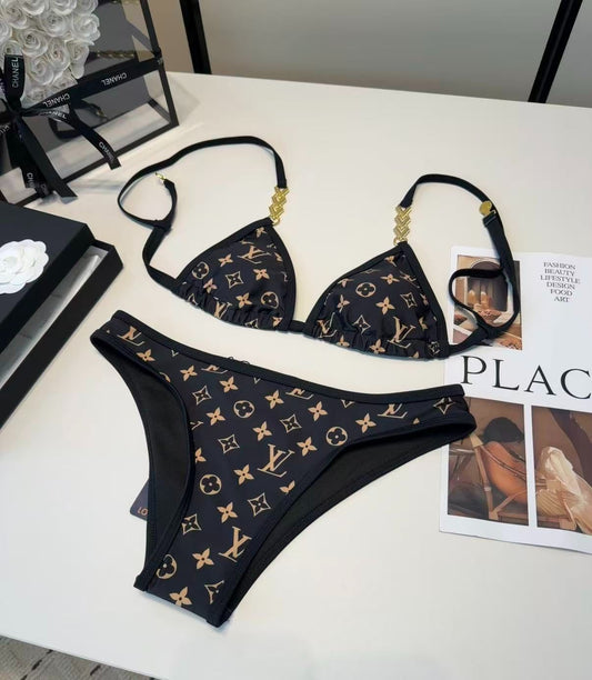 Monogram Bikini Set nero con catena