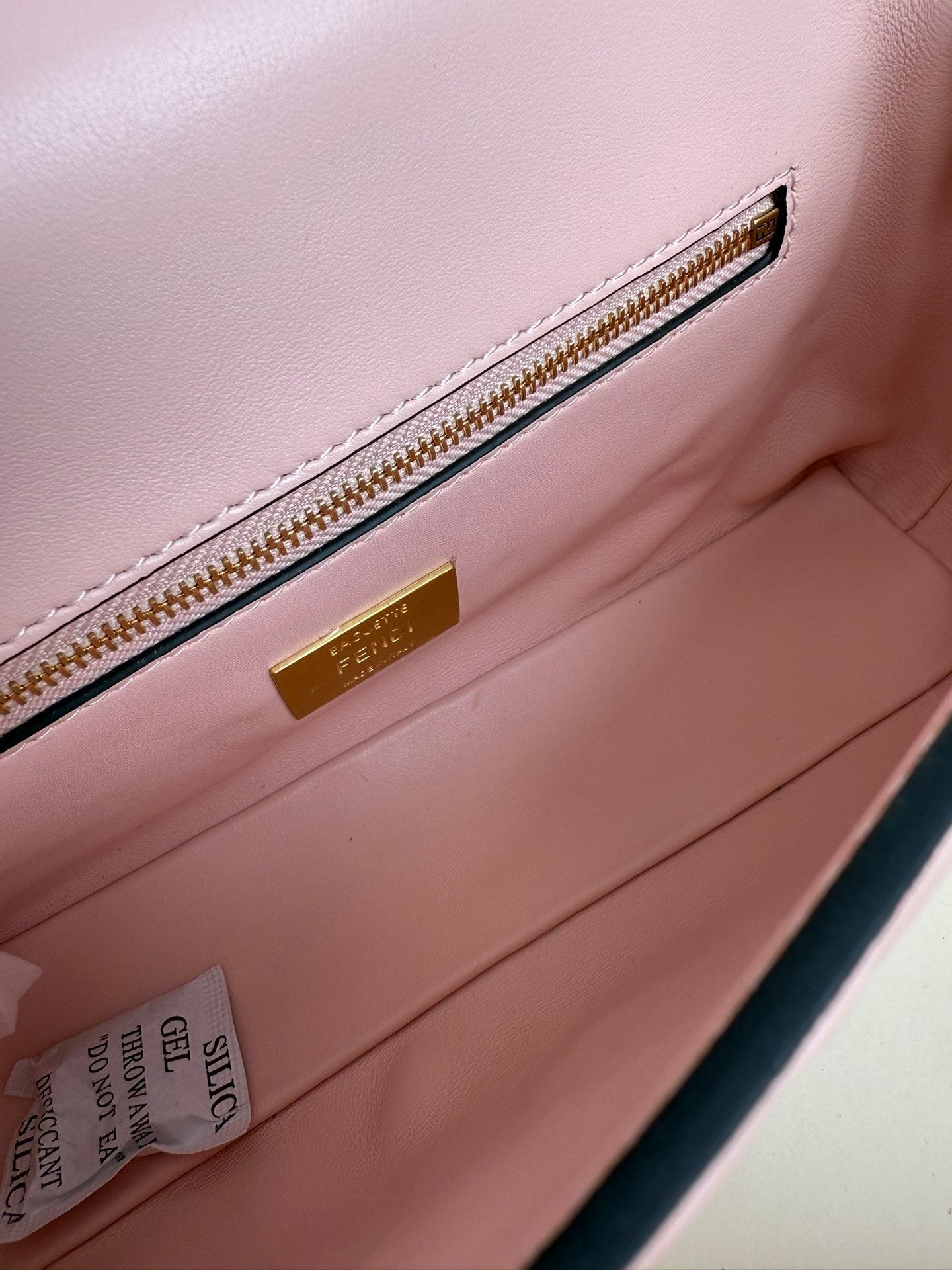 Portafoglio On Chain Baguette in nappa roso