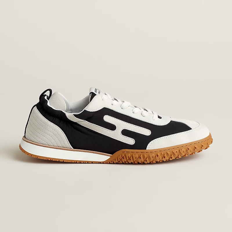 Black / white Jet sneaker