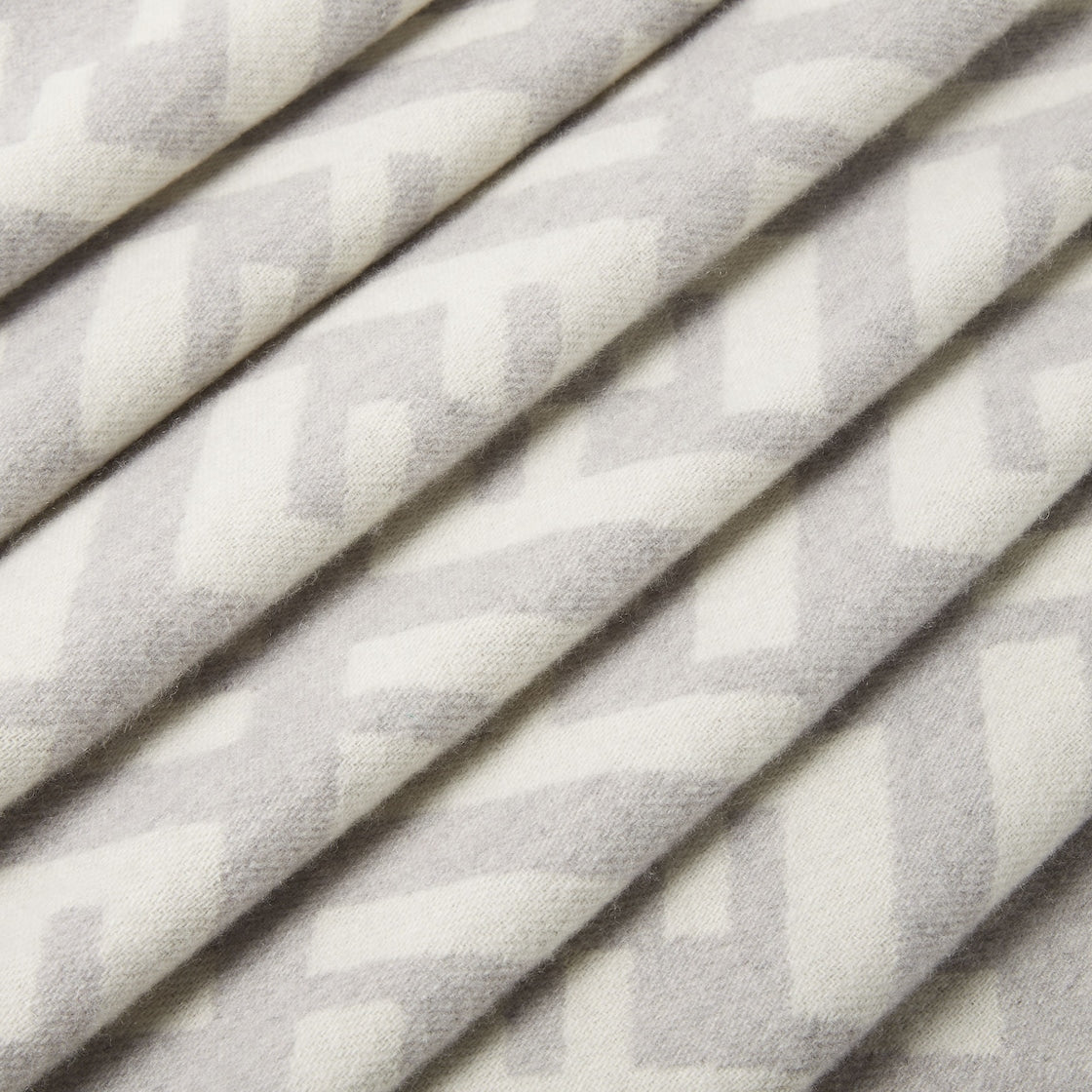 Women's light gray cashmere scarf