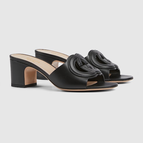 Women's slide sandal with black leather Interlocking GG