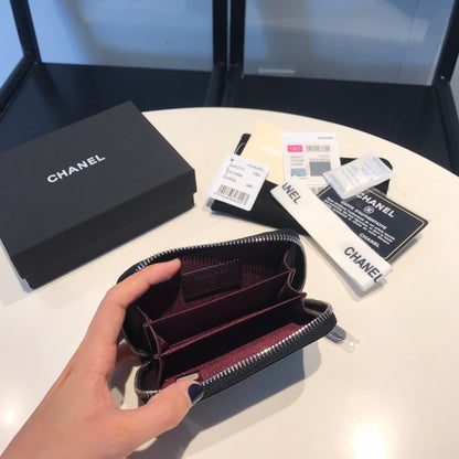 Classic black leather zip-around coin purse
