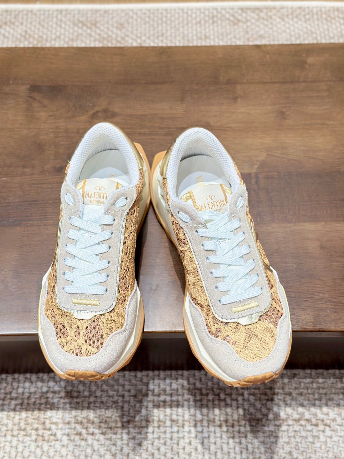 Lacerunner suede-trimmed Gold