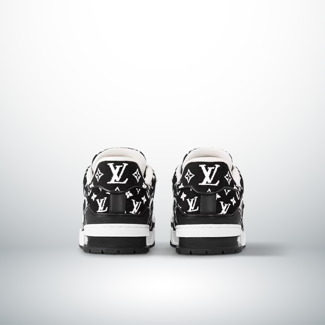 TRAINER MONOGRAM BLACK