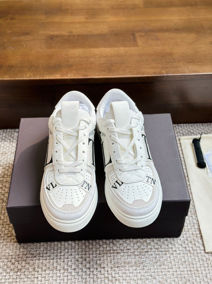 VL7N Sneakers in pelle bianca