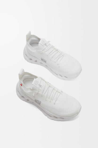Sneaker Cloudtilt Total Bianco